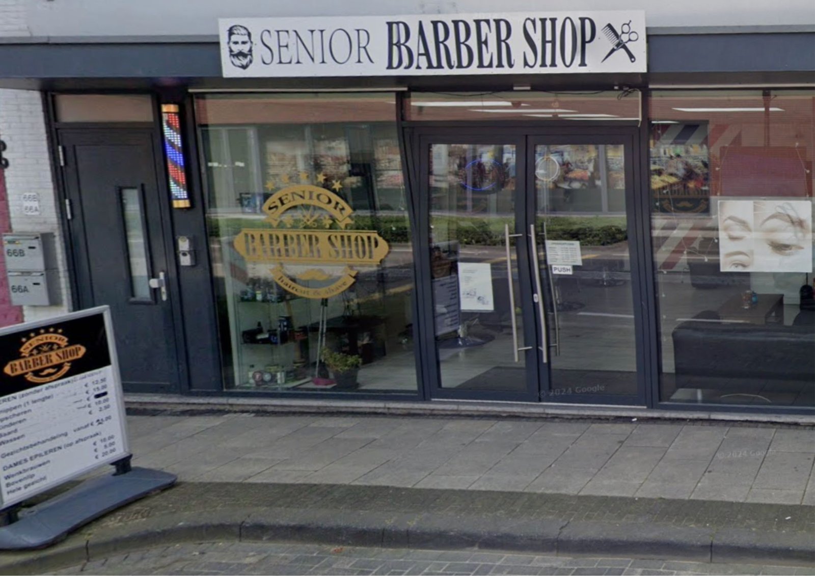 **KAPPER 2: HAARSTYLISTEN DJANA VREULS **2 4**